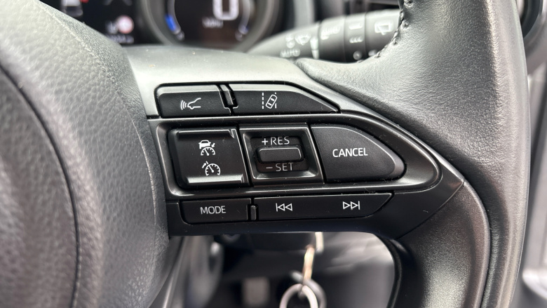 Toyota Yaris 1.5 Hybrid Design 5dr CVT Hybrid Hatchback